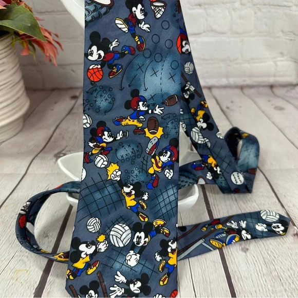 Disney mickey mouse sports tie preppy office business - Picture 2 of 4